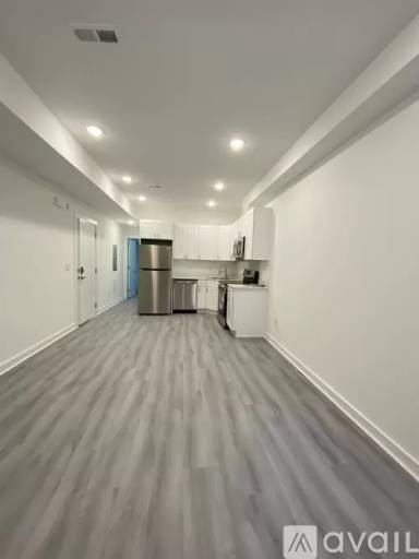 Main picture of 624 N 38th St