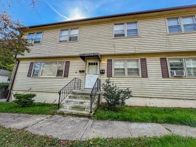 Main picture of 18 High Top Cir