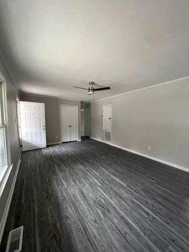 Main picture of 1222 Essex Pl