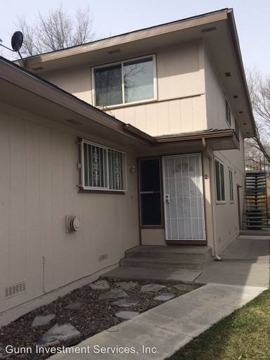 Main picture of 653 Pine Meadows Dr
