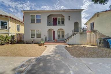 Main picture of 611 1/2 H St