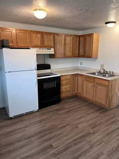 Main picture of 123 1st Ave NW