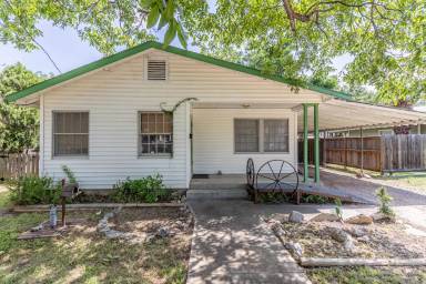 Main picture of 455 Magazine Ave