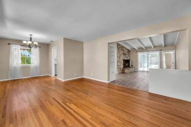 Main picture of 6474 Wynkoop St