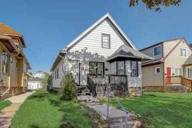 Main picture of 4732 N 41st St