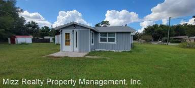 Main picture of 2888 Clark St