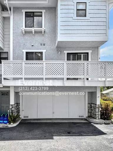 Main picture of 4455 Rockland Pl