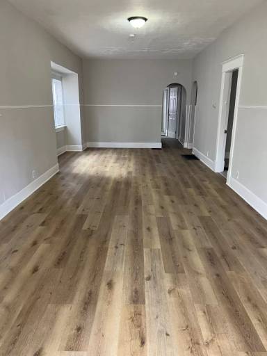 Main picture of 430 N Dearborn St