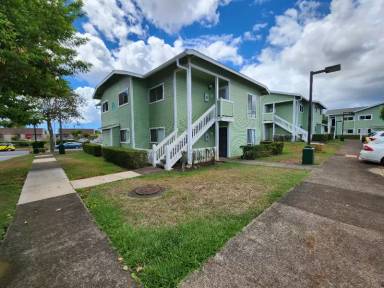 Main picture of 94-402 Keaoopua St