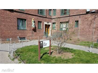 Main picture of The Parkchester Condominiums