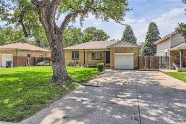 Main picture of 727 Olive St