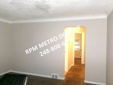 Main picture of 8674 Warwick St