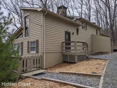Main picture of 155 Horse Shoe Ridge Rd E