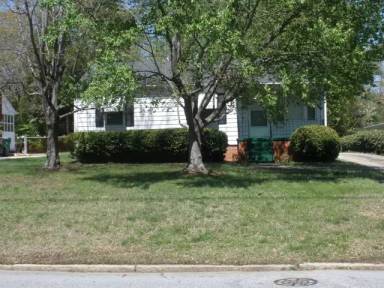 Main picture of 504 W Lexington Ave