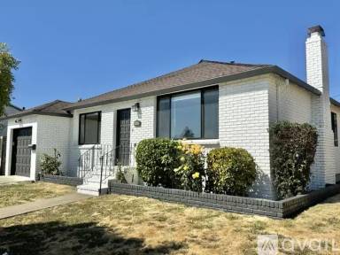 Main picture of 663 Cypress Ave