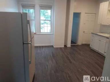 Main picture of 2809 Sunset Dr