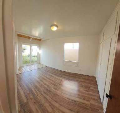 Main picture of 597 Lilac Dr