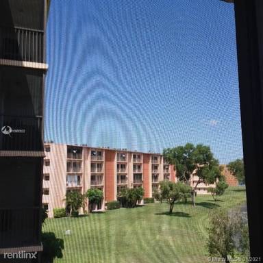 Main picture of 8710 N Sherman Cir