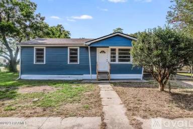 Main picture of 710 Bayside St