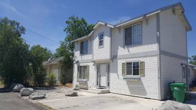 Main picture of 1811 1/2 H St