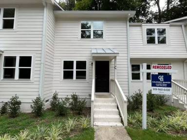 Main picture of 212 N Peartree Ln