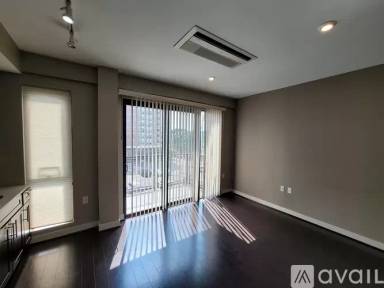 Main picture of 640 Pinewood Dr