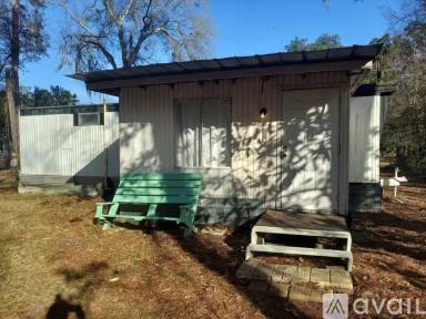 Main picture of 5719 Beverly St