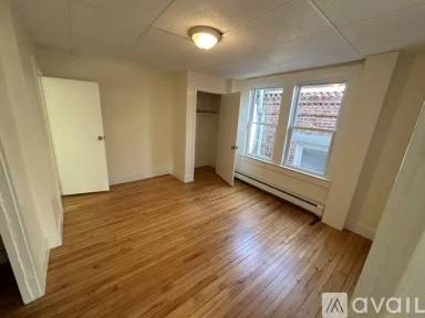Main picture of 265 Merrimac St