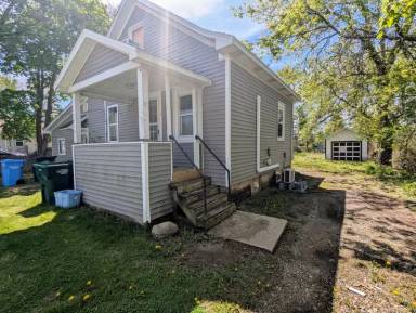 Main picture of 716 Community St