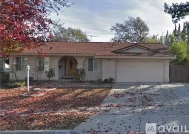 Main picture of 11010 Maria Rosa Way