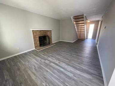 Main picture of 6467 Duquesne Pl