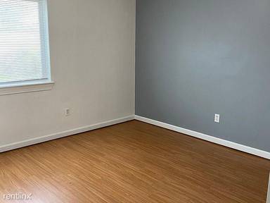 Main picture of 12807 Georgiana Ave