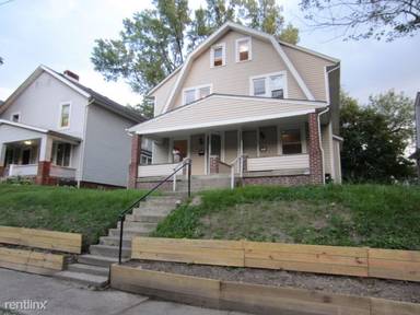 Main picture of 2465 - 2479 Medary Ave