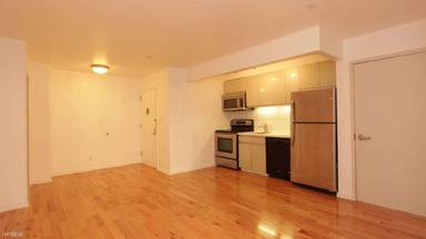 Main picture of 286 Stanhope St