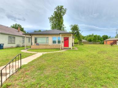 Main picture of 531 W Dill St