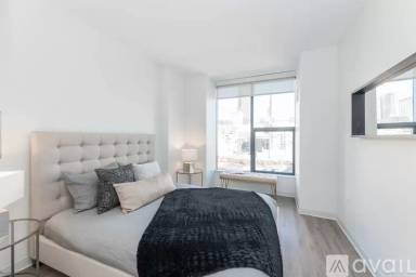 Main picture of 26 N Halsted St