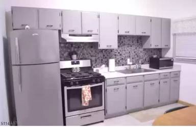 Main picture of 113 Bullman St