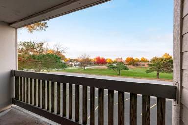 Main picture of Oakwood Apartments