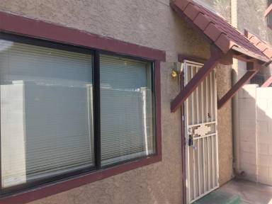 Main picture of 2724 W McLellan Blvd