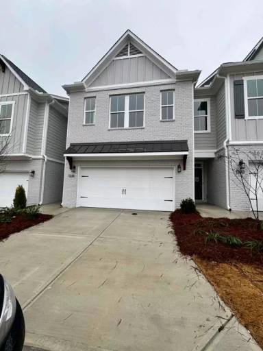 Main picture of 1235 Waldon Xing