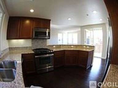 Main picture of 215 Diamond Cove Ter