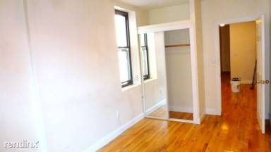 Main picture of 158 W 15th St