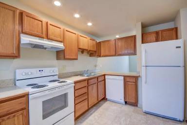 Main picture of 1651 NE 16th Ave