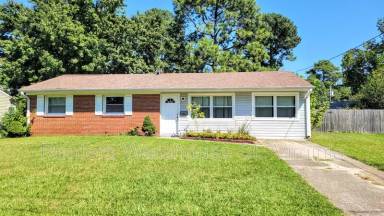 Main picture of 376 Dodge Dr