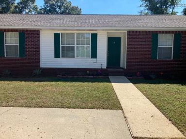Main picture of 3031 E Kingsfield Rd