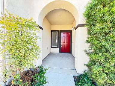 Main picture of 1646 Paseo Aurora
