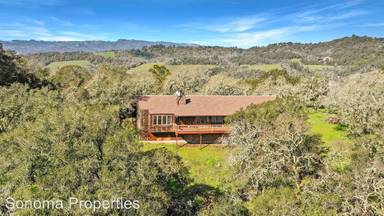 Main picture of 1080 Bart Rd