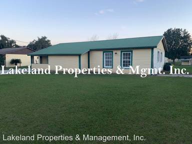 Main picture of 4104 Willow Dr