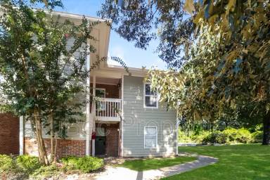Main picture of 9517 Newell Hickory Grove Rd