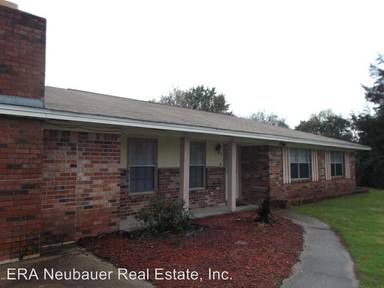 Main picture of 134 Oleander Cir